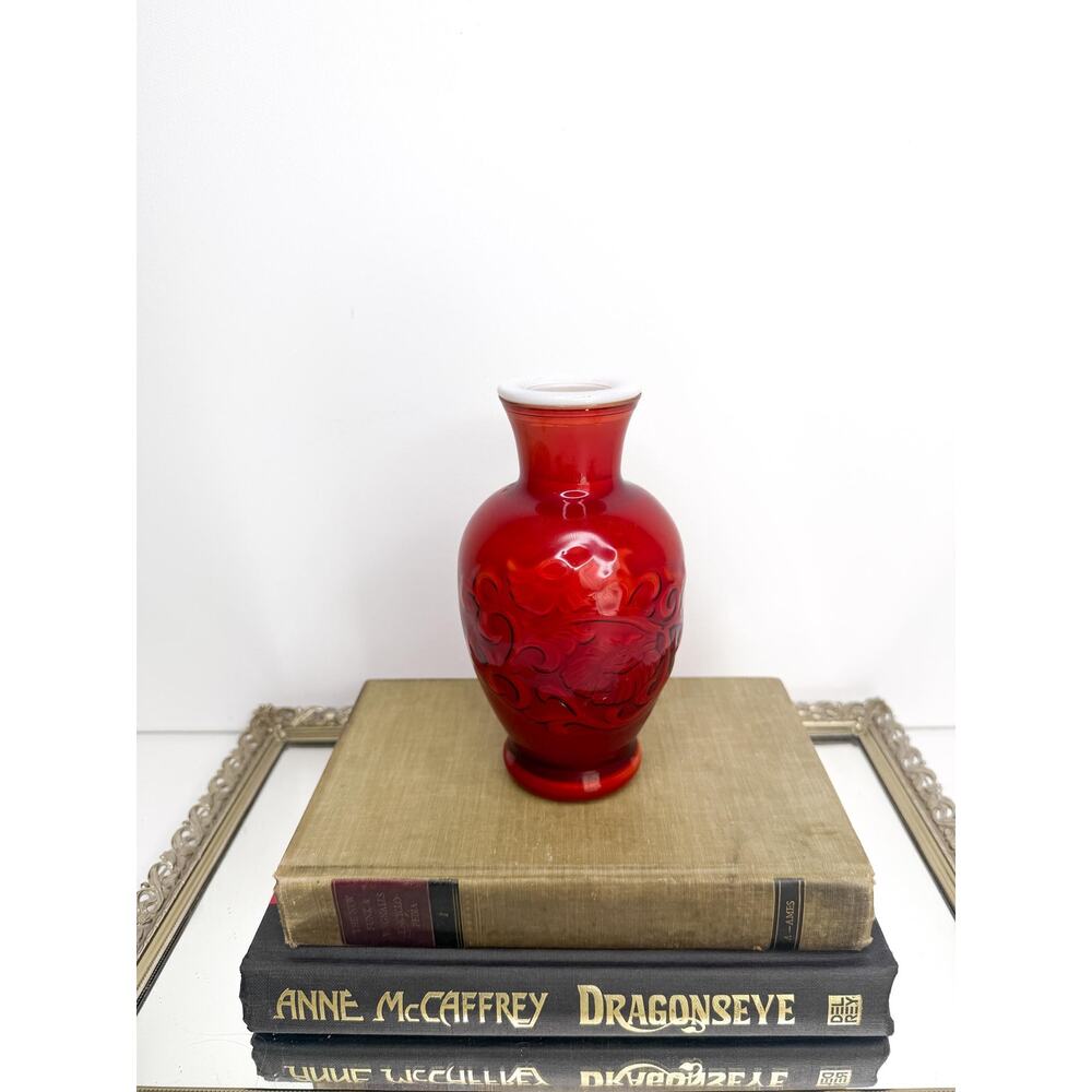 Vintage Avon 1981 Spring Bouquet Fragranced Vase Oriental Red 6.5"